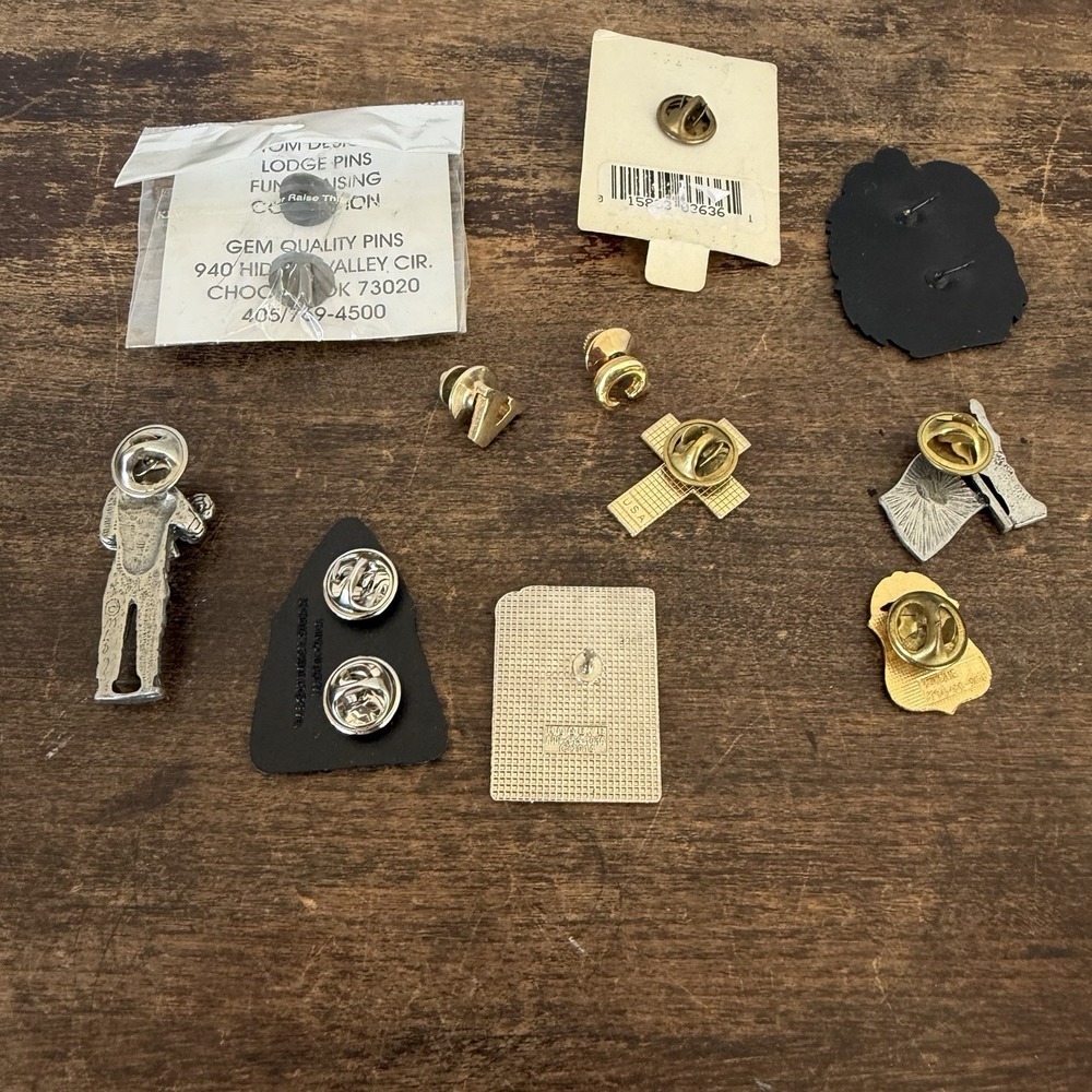 Vintage Commemorative Media Novelty Lapel Pins Tie Tack Lot Of 11 Mixed - Picture 7 of 7